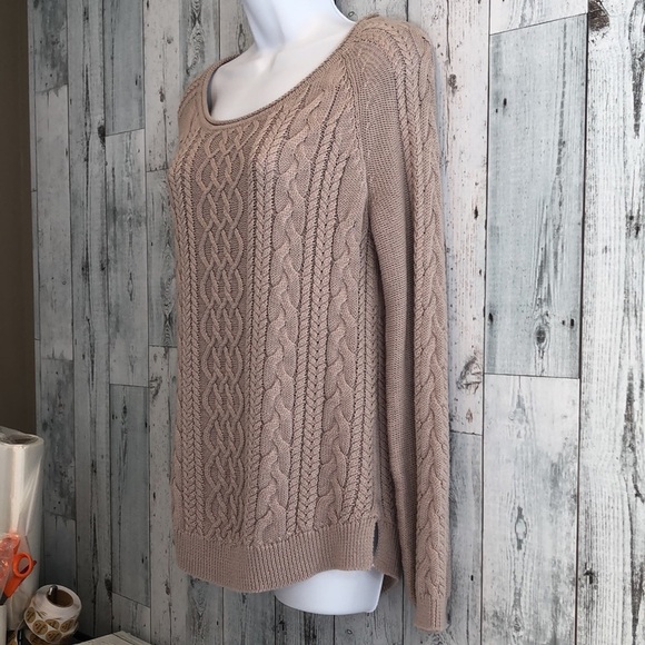 Maurices Cable Knit Sweater Medium - Picture 2 of 11